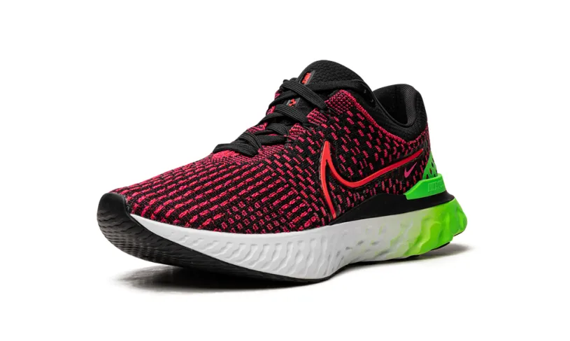 Nike Lifestyle React Infinity Run Flyknit 3